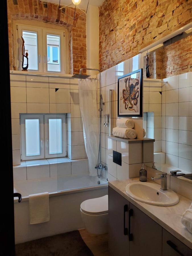 Apartment Gdanska 16 *